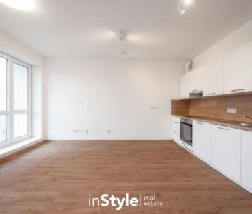 Pronájem hezkého bytu 1+kk, lokalita Zahrádky, Uherské Hradiště - Š... - Photo 3