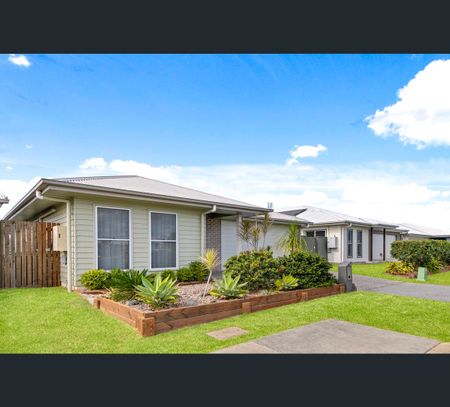 90 Archibald Crescent, Nirimba, Qld 4551 - Photo 4