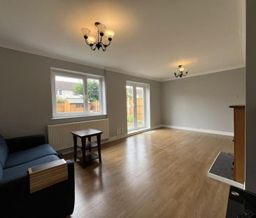 3 bedroom terraced house to rent - Photo 2