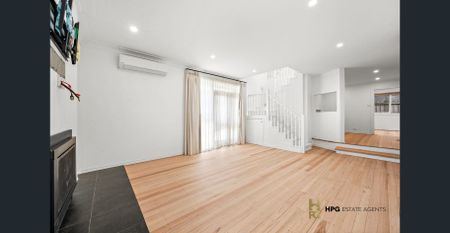 Freshly Updated 5-Bedroom Home! - Photo 4