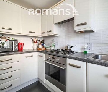 Wayside, Winnersh, RG41 - Photo 1