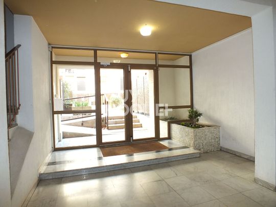 Appartement T4 Avignon à louer Rue Thiers 77 m² - Photo 1