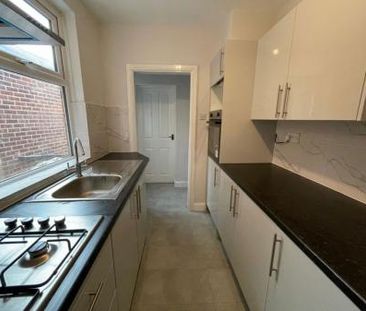 St Leonards Road, Leicester - Photo 2