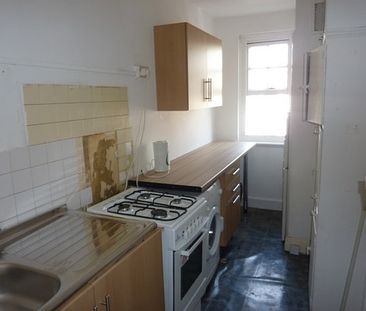 Nice 1 bedroom flat for rent located 1 min away from Archway tube! - Photo 2