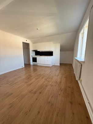 Läroverksgatan 4 - Foto 1