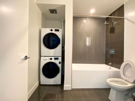 For Lease - 10 De Boers Drive Unit# 814, Toronto, Ontario - Photo 4