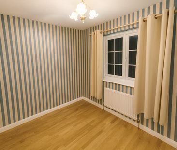 3 Bed Semi-Detached House, Waterhall Close, E17 - Photo 3