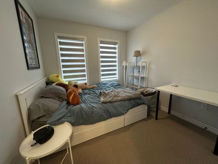 For Lease - 290 Equestrian Way Unit# 9, Cambridge, Ontario - Photo 5