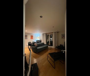 2 Bed Flat, Edison Building, E14 - Photo 5