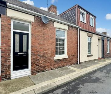 2 bedroom terraced house to rent - Photo 3