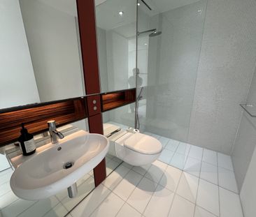 2 Chippendale Way, Chippendale NSW 2008 - Apartment For Rent | Domain - Photo 1