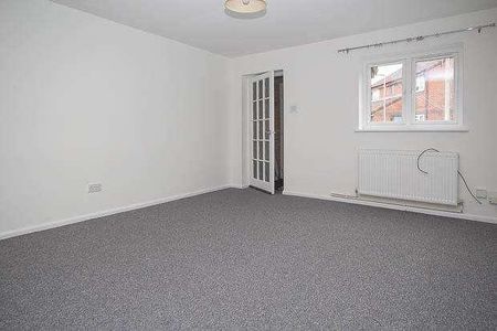 Maple Close, Hardwick, Gloucester, GL2 - Photo 2