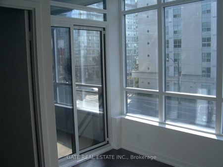 For Lease - 373 Front Street Unit# 1911, Toronto, Ontario - Photo 2