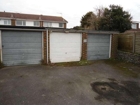 Brook Lane, Ferring, BN12 - Photo 3