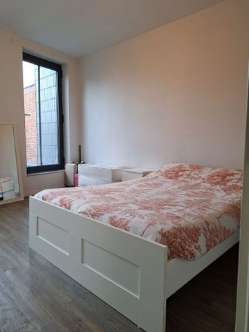 Stijlvol gerenoveerd appartement te Tongeren - Photo 2