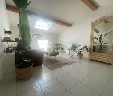 Appartement à louer 2 pièces • Le Beausset - Photo 2