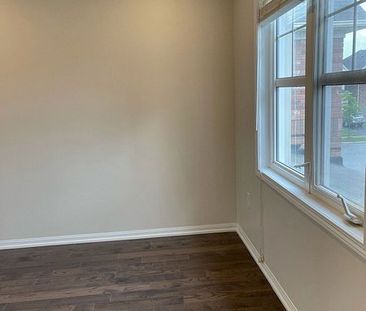 For Lease - 4 Caliper Road, Brampton, Ontario - Photo 3