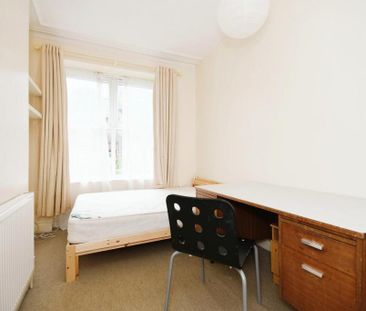 5 bedroom terraced house to rent - Photo 5