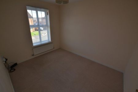 3 bedroom townhouse to rent - Photo 2