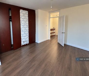 2 bedroom end of terrace house to rent - Photo 6