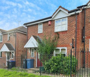 3 bedroom end of terrace house to rent - Photo 6