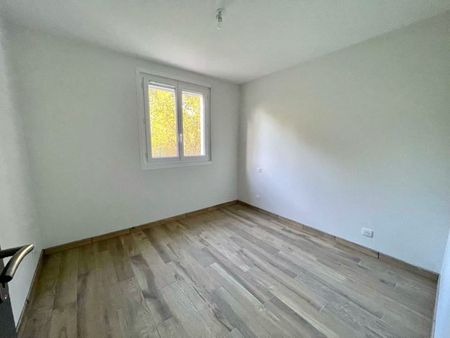 Location Maison 3 pièces 70m² LISLE SUR TARN 81310 - Photo 3