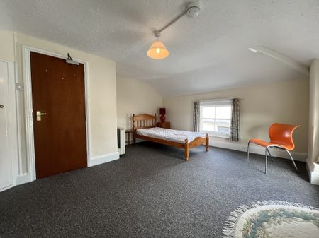 St Alban Street, Weymouth - Photo 5