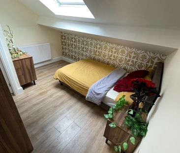 Room in a Shared House, Barton Terrace, LS11 - Photo 5