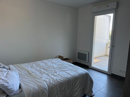 Location Appartement 2 pièces 48m² - Photo 5