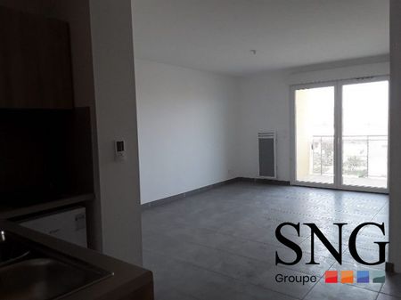 BEAU T2 AVEC BALCON ET PARKING - Photo 5