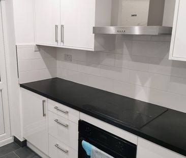 1 Bed Flat, Croydon Road, CR0 - Photo 1