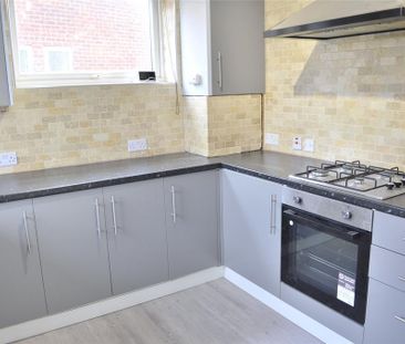 2 bedroom maisonette to rent - Photo 6