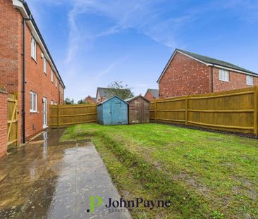 3 bedroom end of terrace house to rent - Photo 4