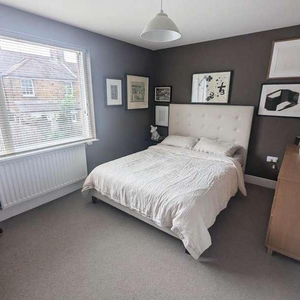 Peabody Cottages, Herne Hill, London, SE24 - Photo 1