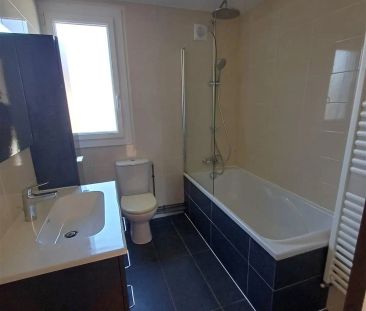 Location maison 5 pièces - 92.26m² à Gelos (64110) - Photo 3