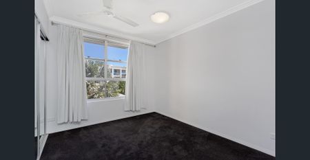 26/253 Varsity Parade, Varsity Lakes, Qld 4227 - Photo 4