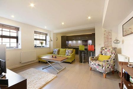 Bermondsey Street, London Bridge, SE1 - Photo 2