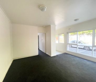 2/19 Evansdale Road, Hawthorn VIC 3122 - Photo 3