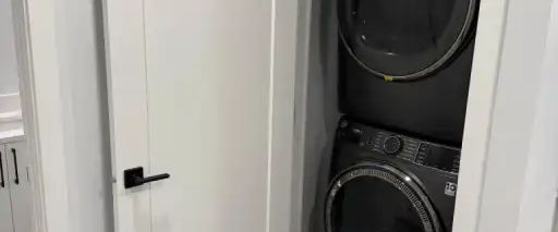 LEGAL 1-Bed + Nook Basement | Brand New Everything + FREE HIGH-SPEED INTERNET! | Calgary - Photo 1