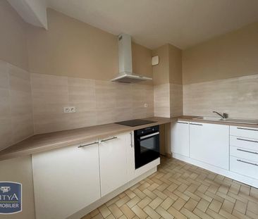 Location Appartement 4 pièces 94m² BOURGES 18000 - Photo 5