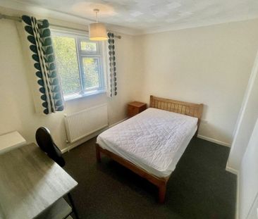 South Park Avenue - Photo 6