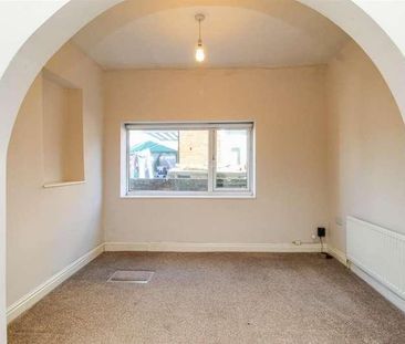 Torridon Road, Hanging Heaton, WF12 - Photo 2