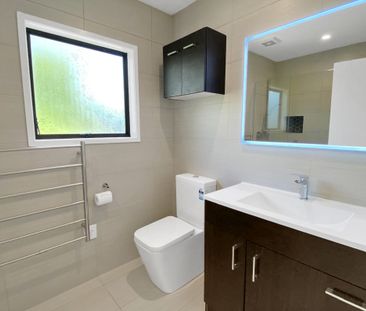 Beach Haven, 2/41 Rangatira Road - Photo 1