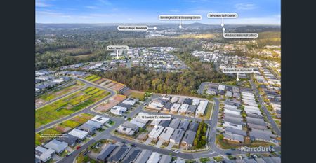 Sleek, Sun-Filled Residence Offering Style, Space & Comfort - Photo 4