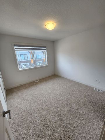 540 Seton Circle Southeast, Calgary - Photo 4