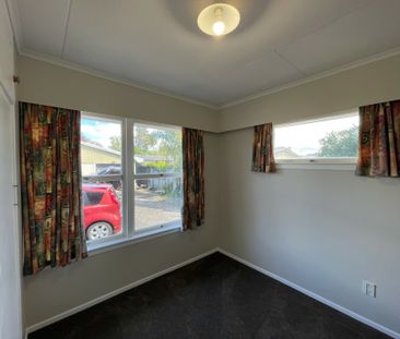 Central Living with Comfort & Convenience - Photo 4