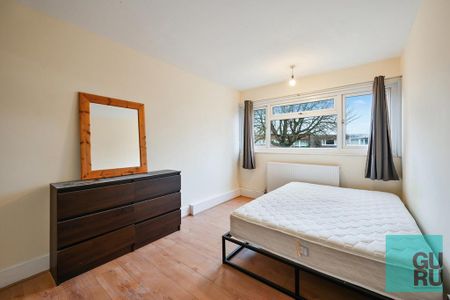 4 bedroom terraced house to rent - Photo 2