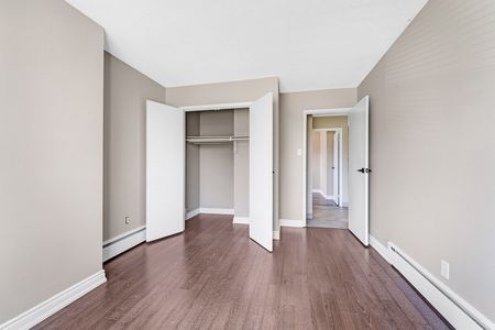 apartments at 1785-1815 Baseline Road - Photo 2