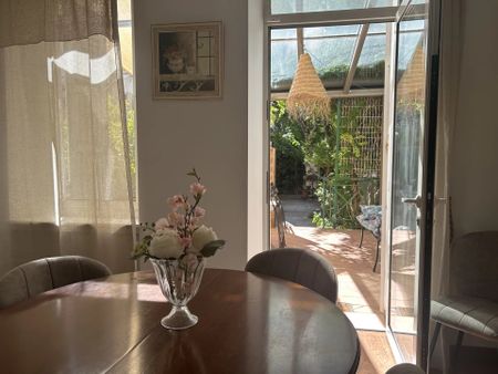 Location Appartement 3 pièces 78m² MARSEILLE 6ème - Photo 4