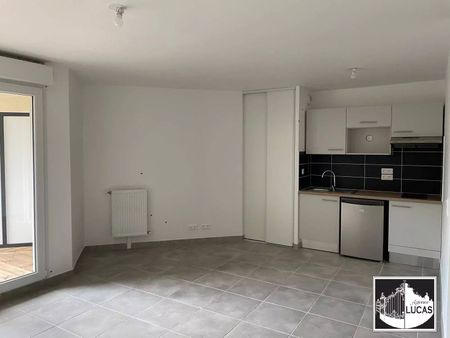 Rental Apartment - Photo 2